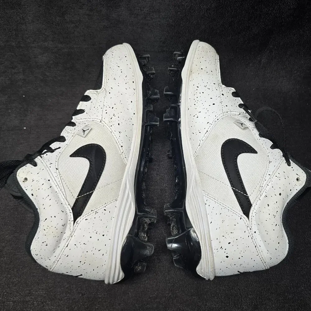 Nike Air Jordan Stadium 90' Retro Low 'Oreo' Baseball Cleats